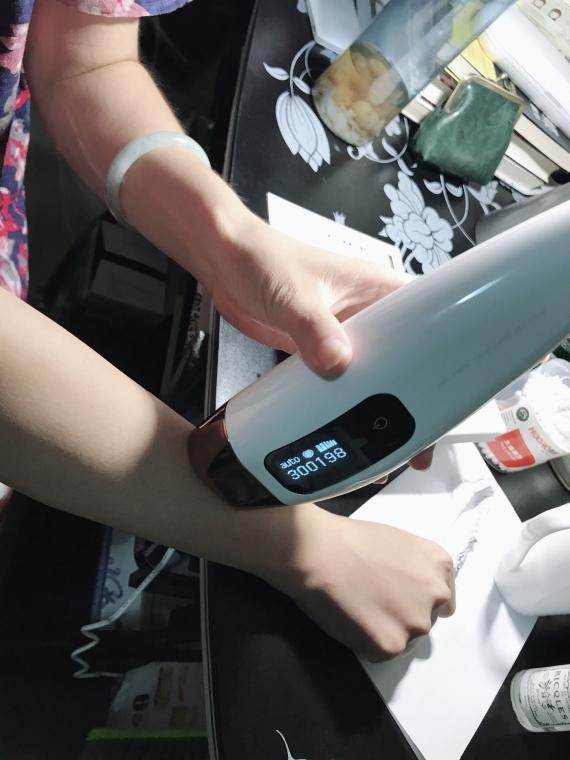 可思美cosbeauty光子脱毛仪效果怎么样?可思美IPL光子脱毛仪使用感受! 可思美cosbeauty光子脱毛仪效果怎么样?可思美IPL光子脱毛仪使用感受!
