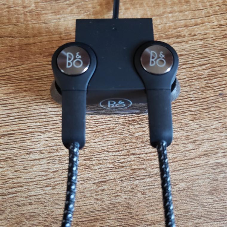 B&O Beoplay H5 B&O Beoplay H5